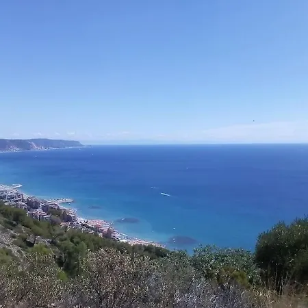Casa Tra Cielo E Mare شقة